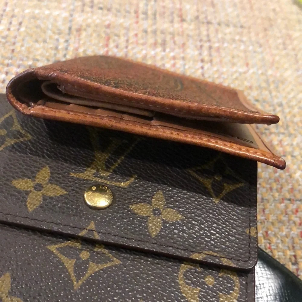 ETRO Milano Paisley Bifold Wallet Excellent Condition